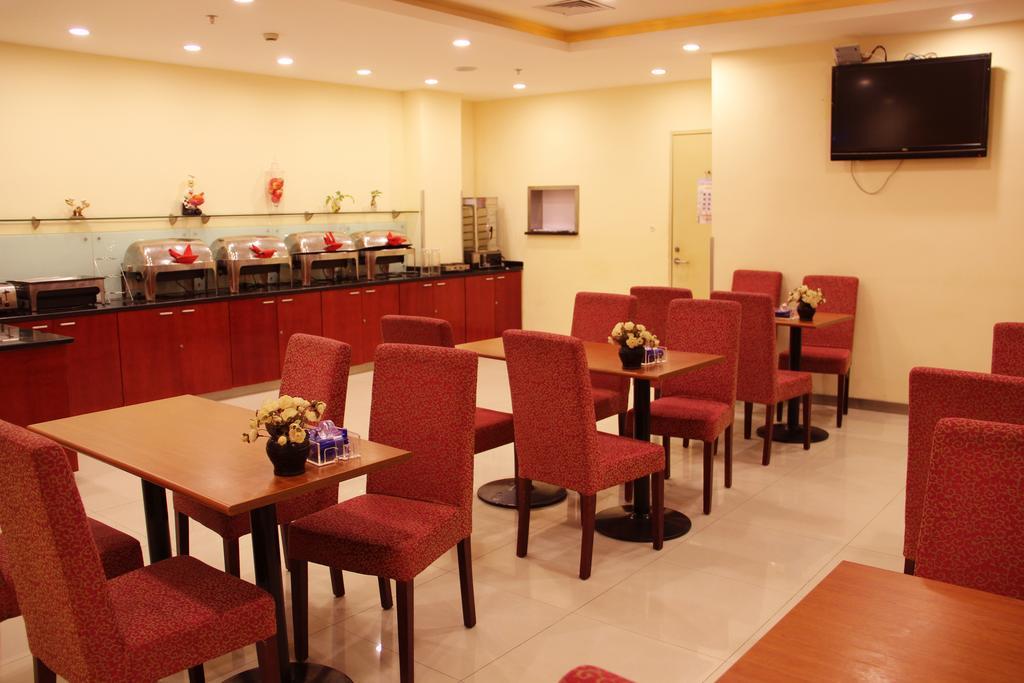 Hanting Hotel Shanghai South Railway Station Luoxiang Road Branch المظهر الخارجي الصورة